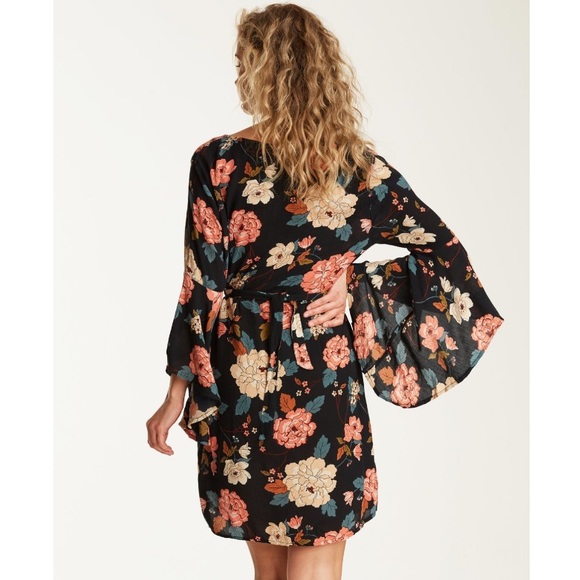 π₯π₯BILLABONG - FLORAL LOVE LONG SLEEVE DRESSπ₯π₯ - Picture 2 of 8